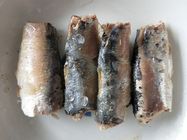 425g κονσερβοποιημένα ψάρια σαρδελλών με την κλίμακα στο φυτικό έλαιο