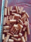 Σπασμένα χορτάρια και καρυκεύματα της Cassia δερμάτων της Cassia τσιγάρων γύρω από αφαιρούμενα